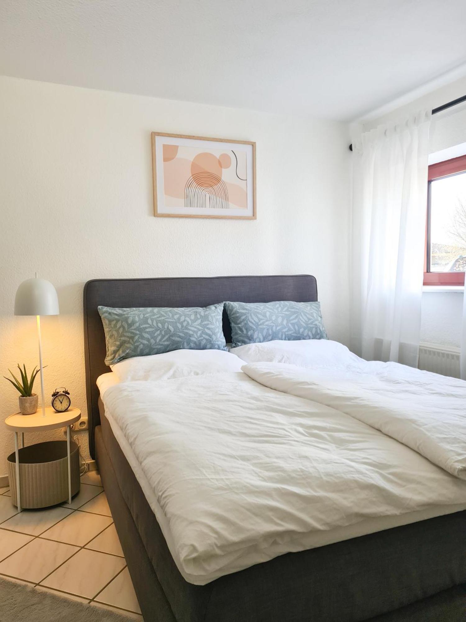 Ferienwohnung Rote Tuer - Landleben Pur! Kirchhain Екстериор снимка